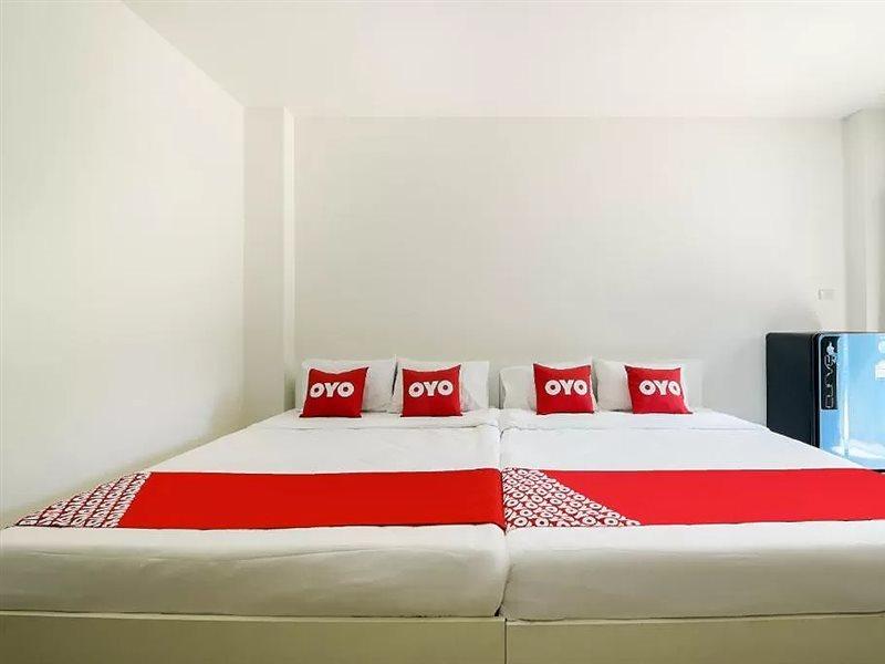 Oyo 350 Mae Saeng Place Si Racha Exterior photo